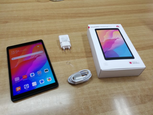 unboxing-hands-on-huawei-matepad-t8