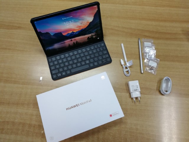 unboxing-hands-on-huawei-matepad
