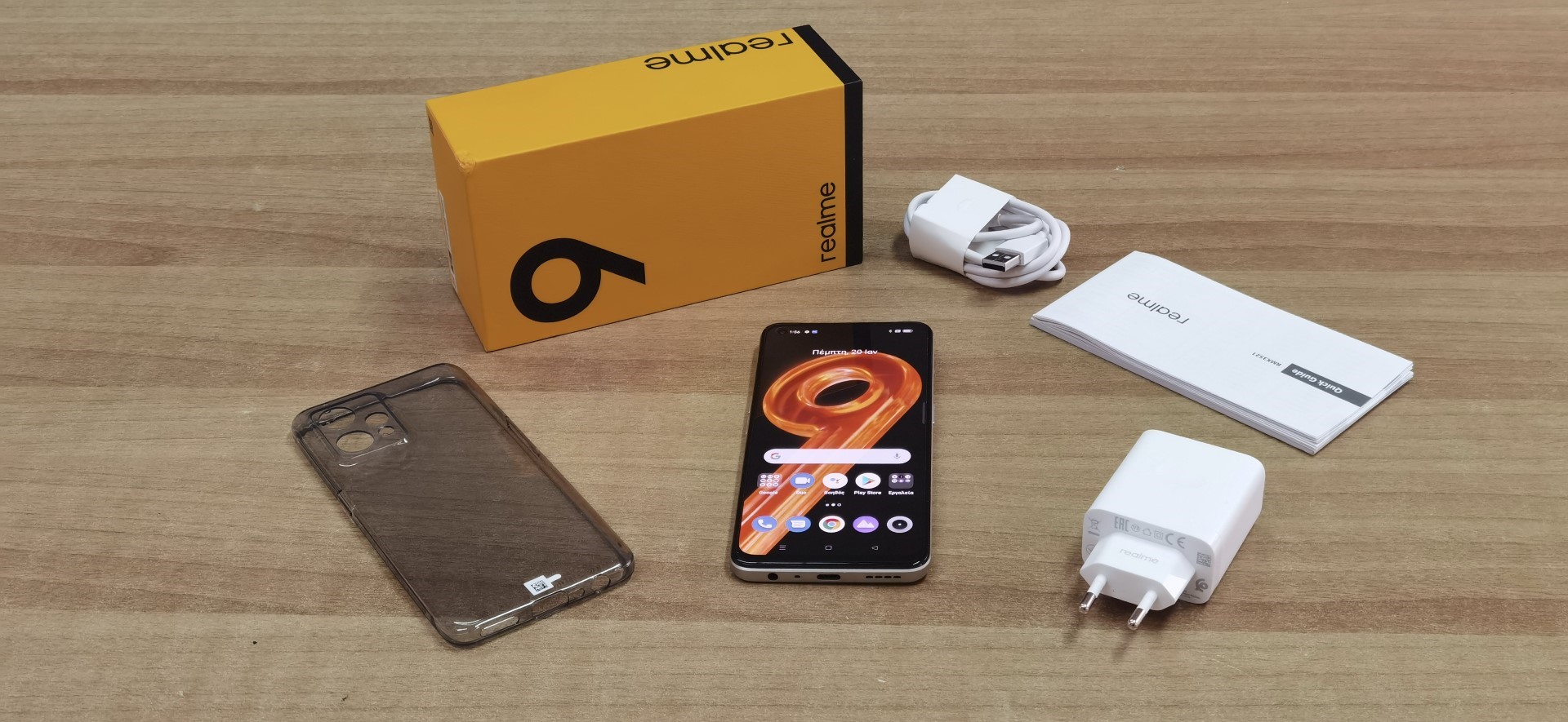 unboxing-hands-on-realme-9-4g