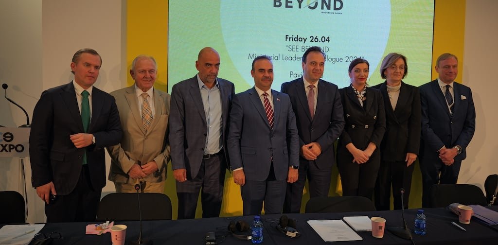 leadership-dialogue-