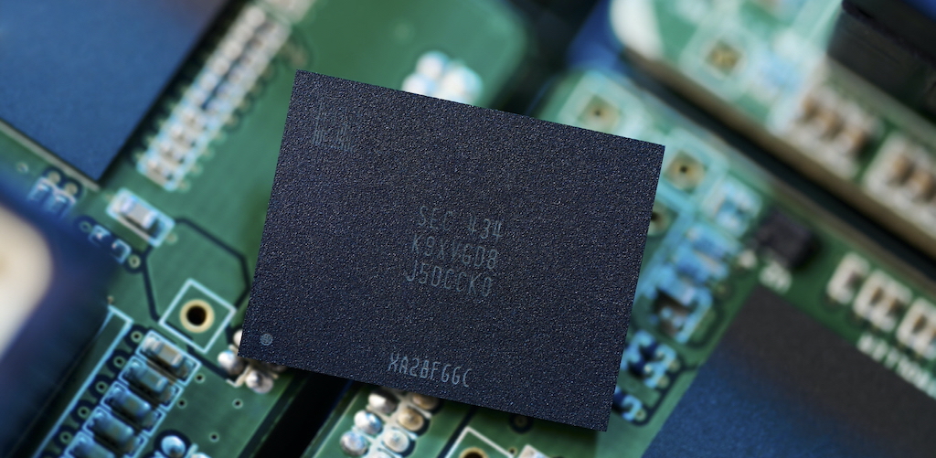 h-samsung-qlc-9th-gen-v-nand-ai-