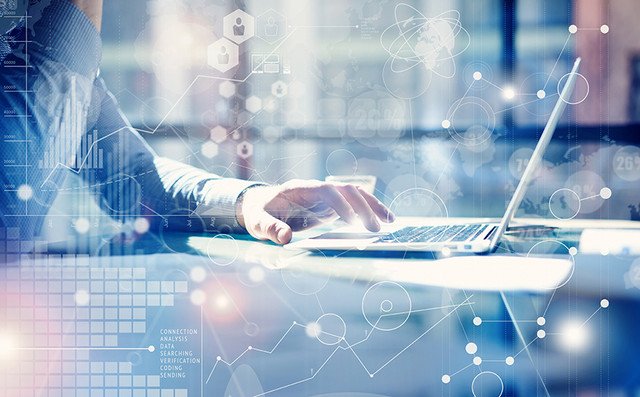 Το-99%-των-επιχειρήσεων-που-απασχολούν-10-άτομα-και-άνω-ήταν-συνδεδεμένες-με-το-διαδίκτυο-το-2024