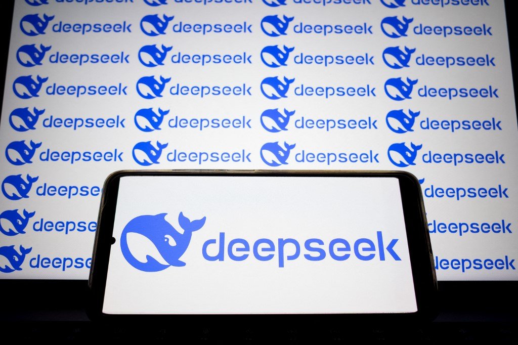 Τεχνητή-νοημοσύνη:-h-deepseek-δίνει-στη-δημοσιότητα-τον-κώδικα-των-μοντέλων-της