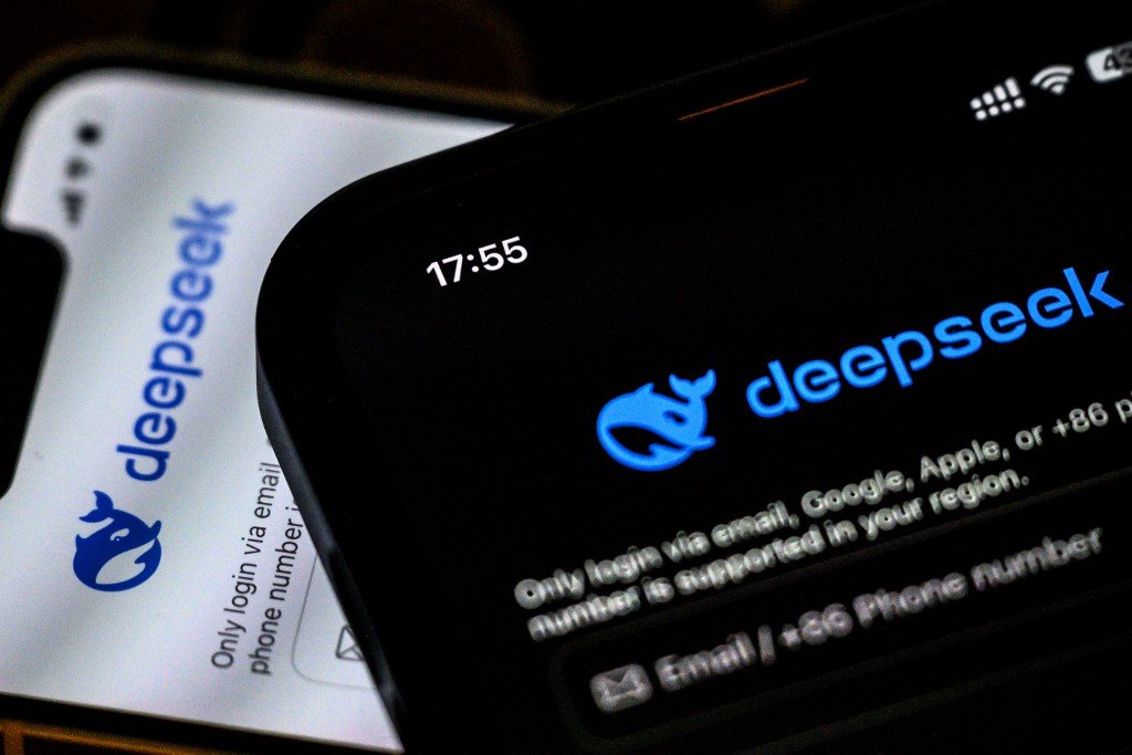 deepseek:-Μείωση-τιμών-έως-και-75%-για-τους-προγραμματιστές-στην-πλατφόρμα-api