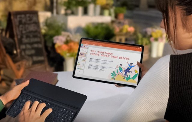 multitasking-χωρίς-όρια:-Ο-συνδυασμός-τεχνολογίας-που-δεν-ήξερες-ότι-χρειάζεσαι