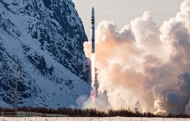 Συνετρίβη-λίγο-μετά-την-εκτόξευση-ο-πρώτος-δορυφορικός-εμπορικός-πύραυλος-της-Ευρώπης