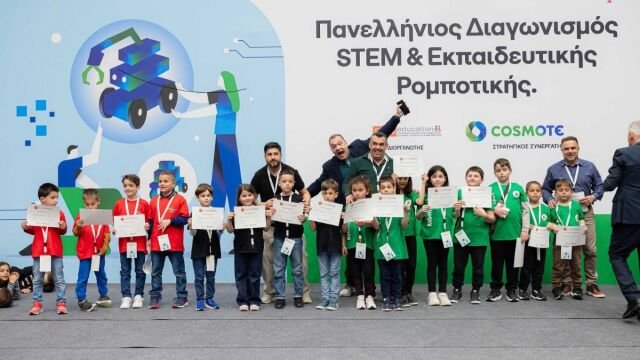 Ρομποτικές-λύσεις-ΤΝ-παρουσίασαν-οι-μαθητές-στον-διαγωνισμo-stem-2025-με-συνεργάτη-την-cosmote