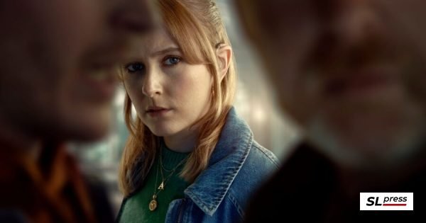 Ιούνιος-στην-cosmote-tv:-Με-νέους-κύκλους-επιστρέφουν-οι-σειρές-«the-gold»,-«grace»-και-«resident-alien»
