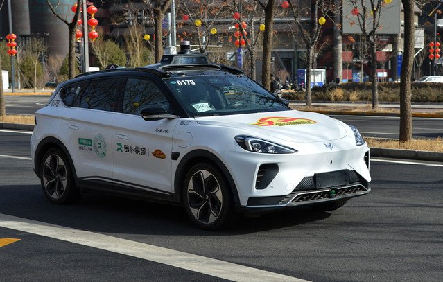 Η-κινεζική-baidu-φέρνει-τα-ρομποταξί-της-στην-Ευρώπη