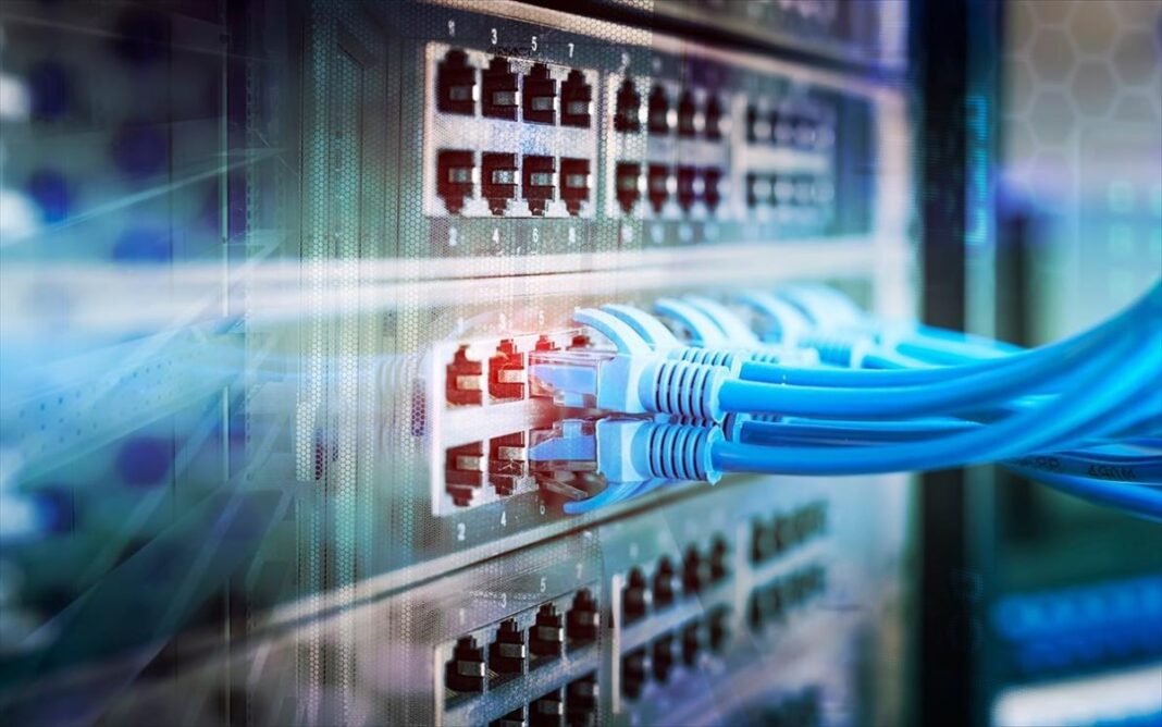 cosmote-telekom:-Η-απάντηση-στο-starlink-του-ίλον-μασκ-–