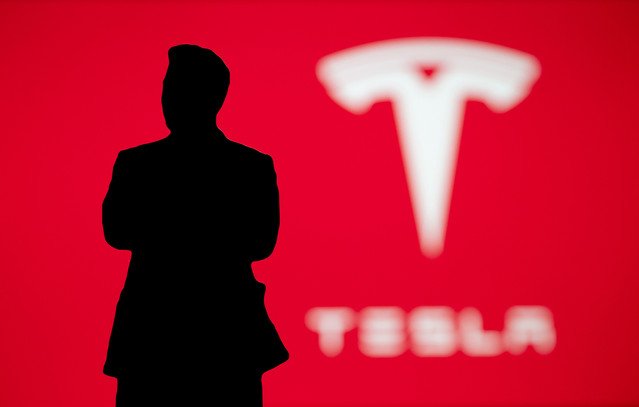 Δικαστική-ήττα-για-την-tesla:-243-εκατ.-αποζημιώσεις-στην-υπόθεση-autopilot