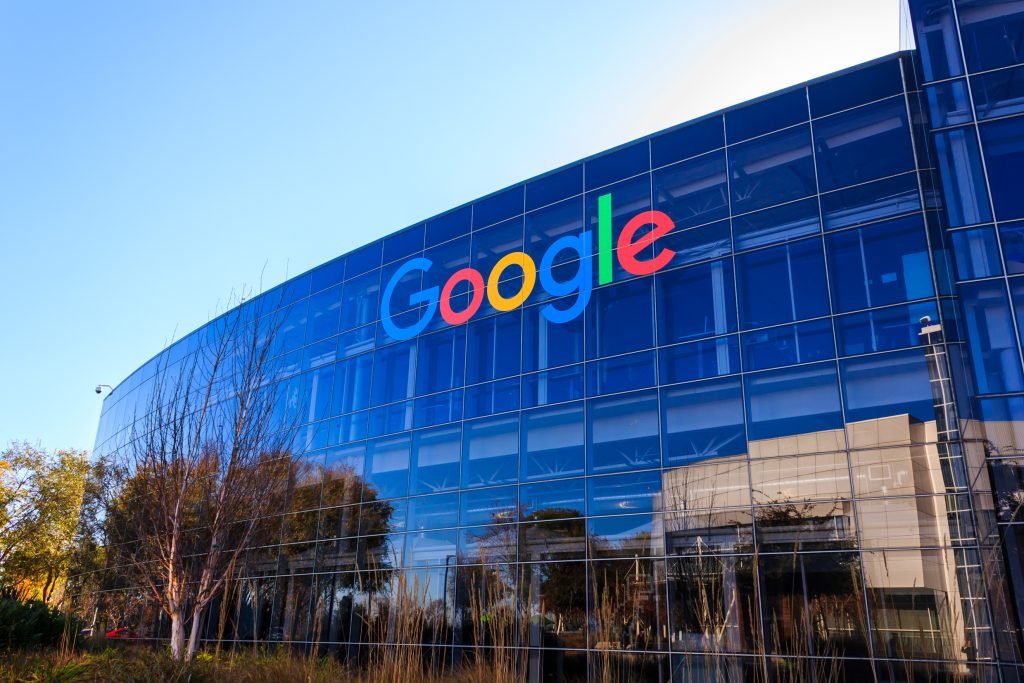 «Σφαλιάρα»-στη-google-από-την-Κομισιόν-με-πρόστιμο-3-δισ.-ευρώ