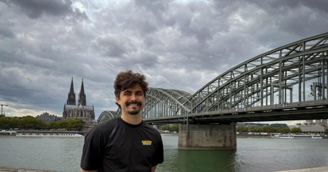 Βαρδής-Βαρδινογιάννης:-Από-gamer-σε-δημιουργό-του-couch-heroes