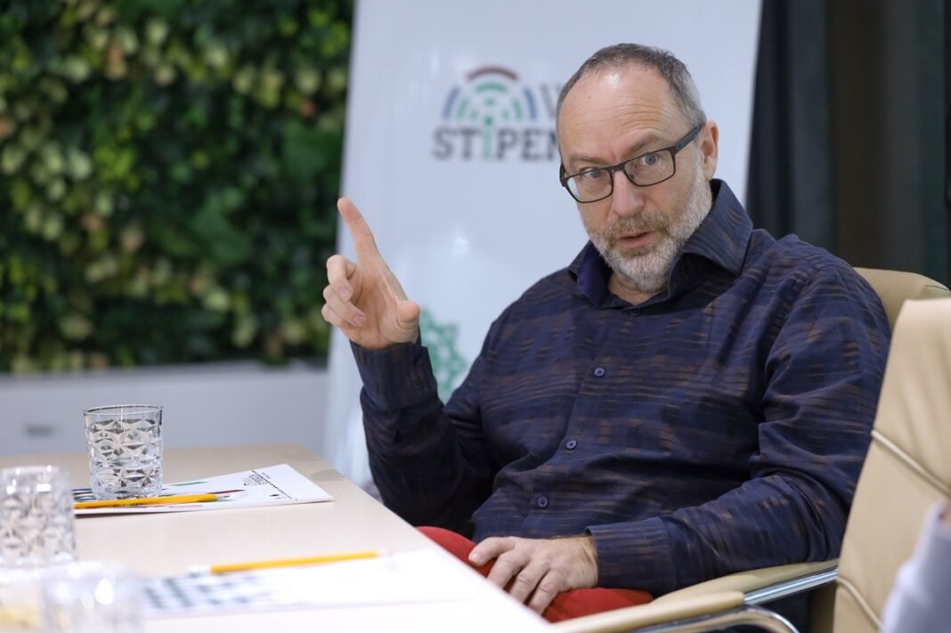 Συνιδρυτής-wikipedia:-Η-ΤΝ-πρέπει-να-φτάσει-την-ακεραιότητα-της-wikipedia-για-να-γίνει-αξιόπιστη