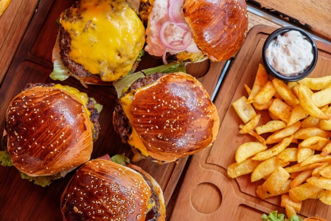 Το-πιο-νόστιμο-δώρο-της-χρονιάς-από-την-cosmote-telekom:-2e-έκπτωση-σε-κάθε-παραγγελία-box