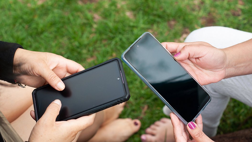 Οριακή-ανάκαμψη-στην-παγκόσμια-αγορά-smartphones-το-2025