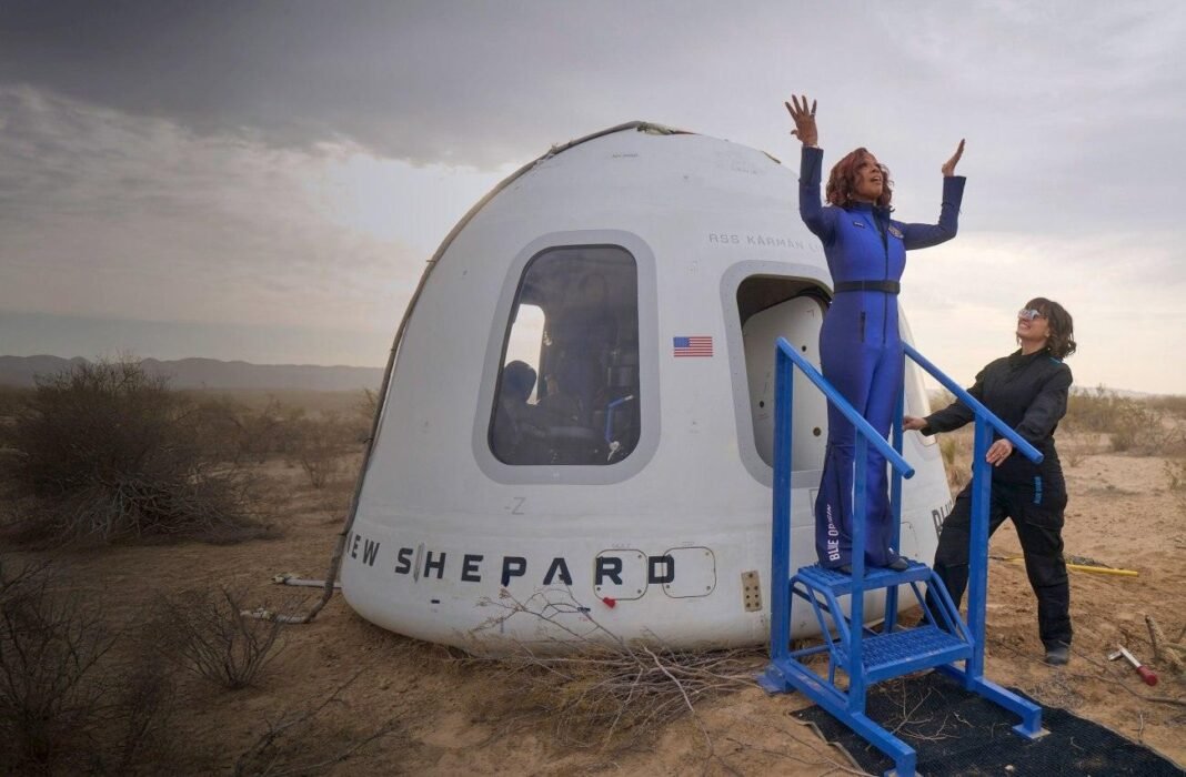 blue-origin:-Ο-Τζεφ-Μπέζος-σταματά-τις-πτήσεις-αναψυχής-στο-Διάστημα-–-Πού-εστιάζει