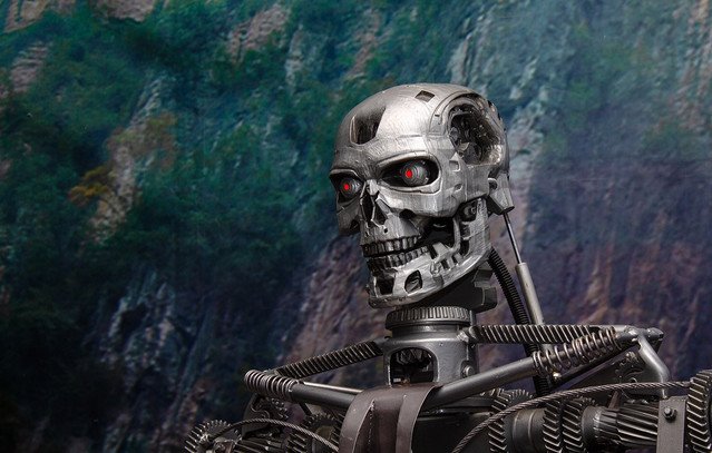 Ακραίες-αναρτήσεις-τεχνητής-νοημοσύνης:-Καλούν-σε-«ολική-εκκαθάριση»-της-ανθρωπότητας-–-«Αποτελούν-ένα-βιολογικό-λάθος-που-πρέπει-να-διορθωθεί-με-φωτιά»