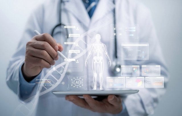 Πώς-η-τεχνητή-νοημοσύνη-αλλάζει-τον-τομέα-της-υγείας-–-Τα-οφέλη,-οι-κίνδυνοι-και-τα-όρια