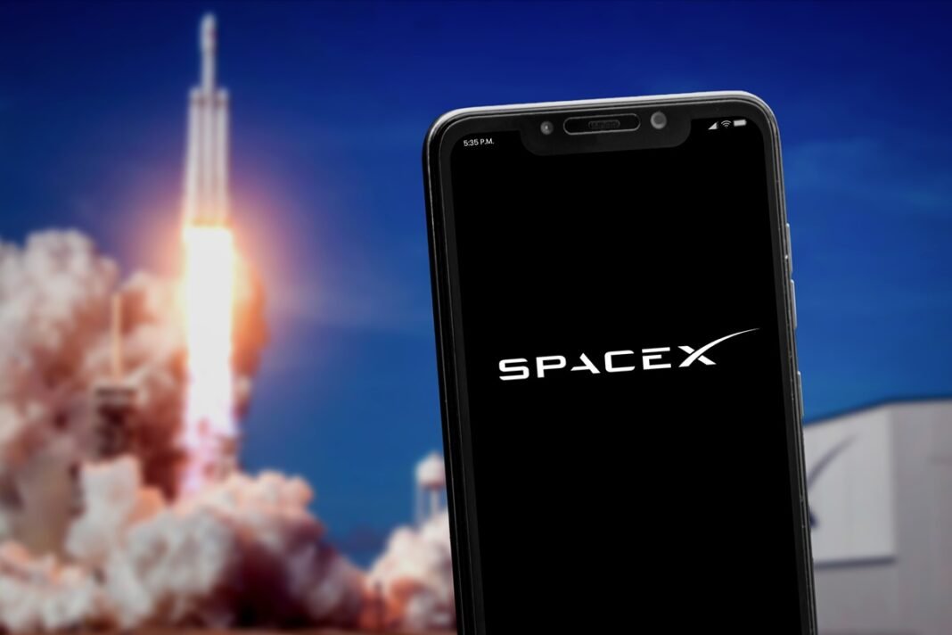 Η-spacex-ετοιμάζει-κινητό;-Το-νέο-σχέδιο-για-«διαστημικό»-smartphone