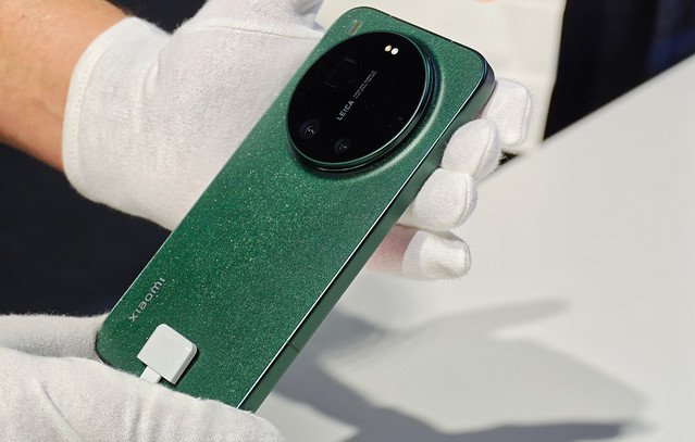 xiaomi-17:-Η-νέα-premium-σειρά-με-προηγμένο-σύστημα-κάμερας-–-Οι-τιμές-για-smartphones,-pad-8-και-aiot-προϊόντα