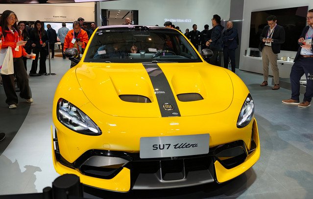 xiaomi:-Το-πλάνο-των-24-δισ.-ευρώ,-τα-evs-στην-Ευρώπη-και-γιατί-το-hardware-κερδίζει-το-ai