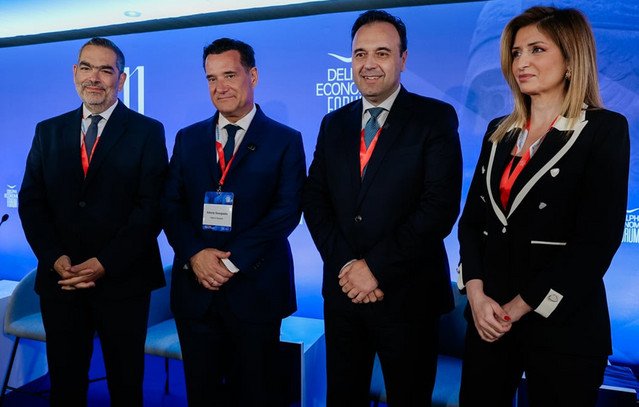 Πώς-η-Τεχνολογία-κλείνει-το-κενό-για-την-προστασία-των-νέων