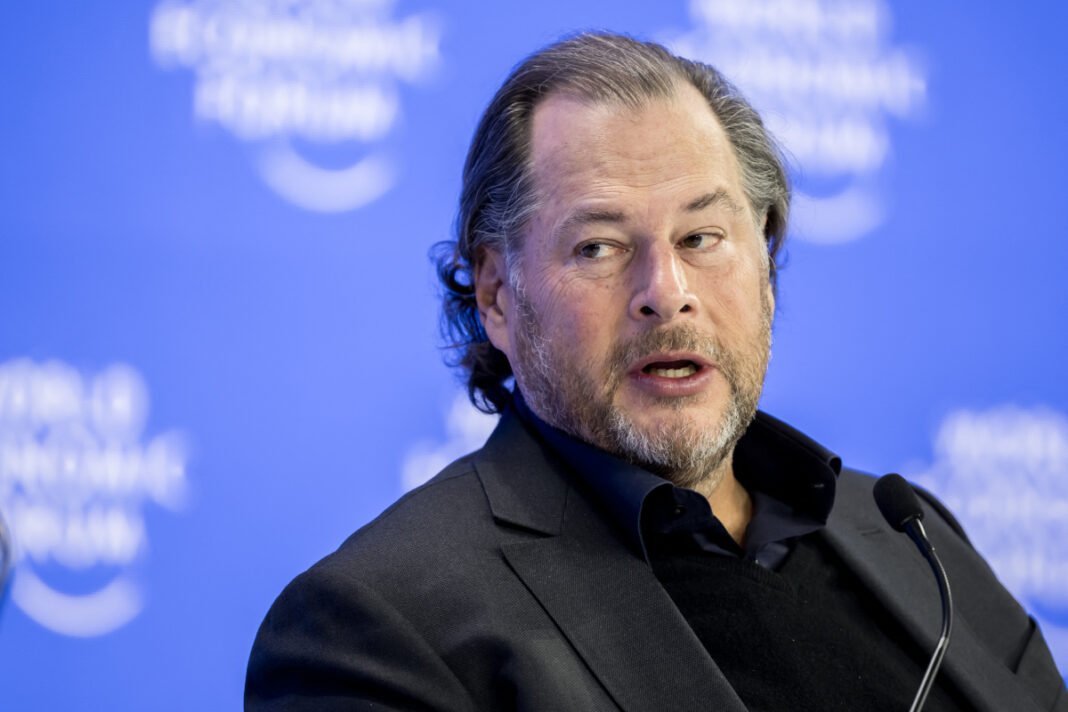Ο-marc-benioff-της-salesforce:-Δαπάνες-300-εκατ.-δολαρίων-σε-ai-tokens-της-anthropic-σηματοδοτούν-νέα-εποχή-στον-enterprise-κώδικα