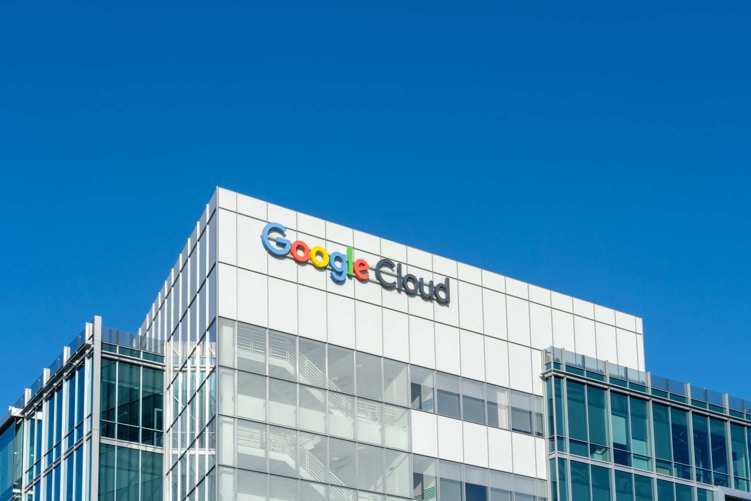 Η Google Cloud επιστρατεύει εξειδικευμένη AI για την ανακάλυψη φαρμάκων και προηγμένων υλικών