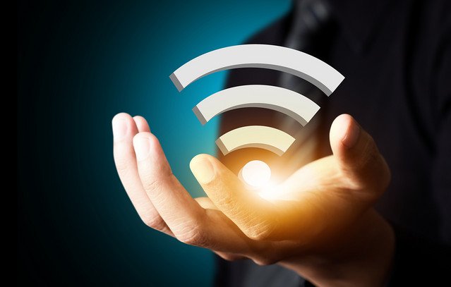 Γιατί-κολλάει-το-wi-fi-σας;-Αυτά-είναι-τα-απίθανα-αντικείμενα-μέσα-στο-σπίτι-που-καταστρέφουν-το-σήμα