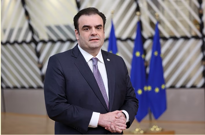 Κυριάκος-Πιερρακάκης:-Τα-έσοδα-από-το-φάσμα-στην-υπηρεσία-της-Ευρώπης Κυριάκος-Πιερρακάκης:-Τα-έσοδα-από-το-φάσμα-στην-υπηρεσία-της-Ευρώπης