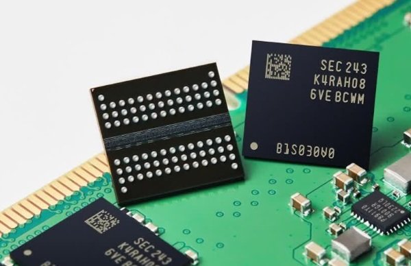samsung-–-sk:-Συμφωνίες-950-δισ-δολ.-για-την-παραγωγή-τσιπ