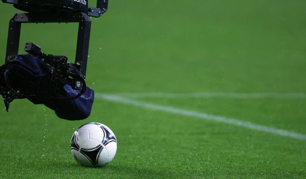 Τηλεοπτικά-δικαιώματα-2026-27:-Πού-θα-δείτε-champions-league,-super-league,-euroleague,-premier-league-και-formula-1