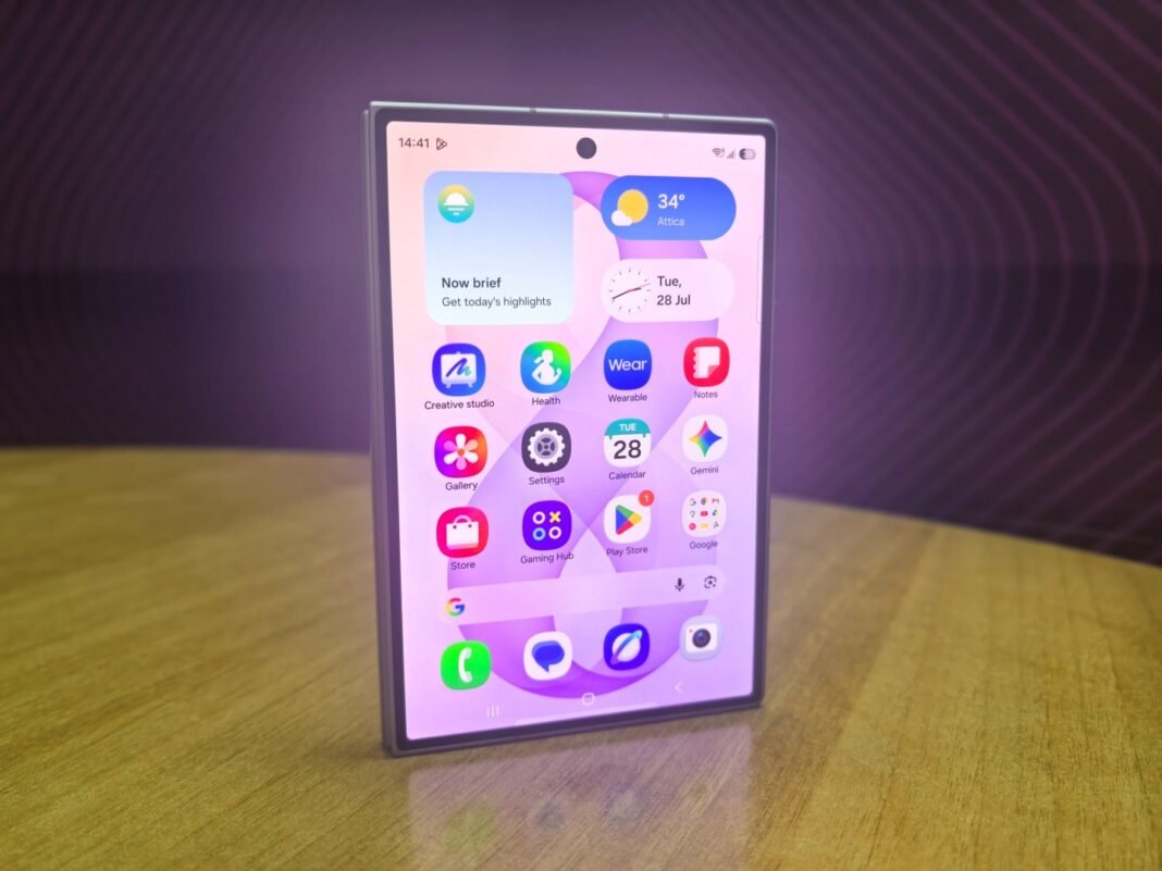samsung-galaxy-z-fold-8-unboxing-&-hands-on-review:-“Αέρας-ανανέωσης-στα-foldables”! samsung-galaxy-z-fold-8-unboxing-&-hands-on-review:-“Αέρας-ανανέωσης-στα-foldables”!