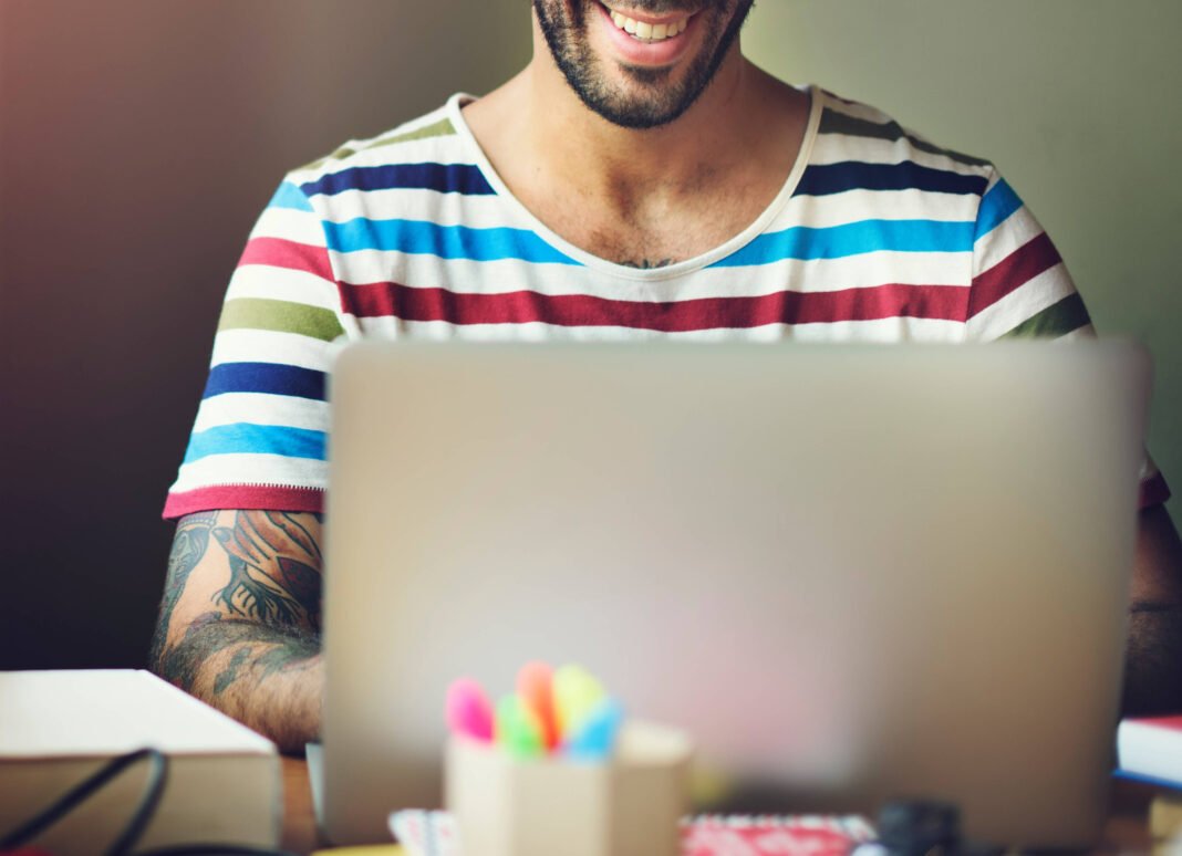 Τεχνητή-νοημοσύνη:-millennials-και-gen-Ζ-καταλαμβάνουν-θέσεις-εργασίας-στον-τομέα-–-Έρευνα-του-linkedin