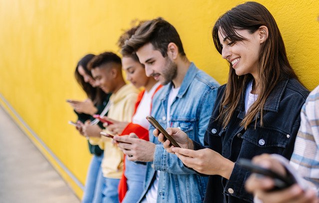 Γιατί-η-πιο-«online»-γενιά-παραμένει-ευάλωτη-στις-κυβερνοεπιθέσεις Γιατί-η-πιο-«online»-γενιά-παραμένει-ευάλωτη-στις-κυβερνοεπιθέσεις
