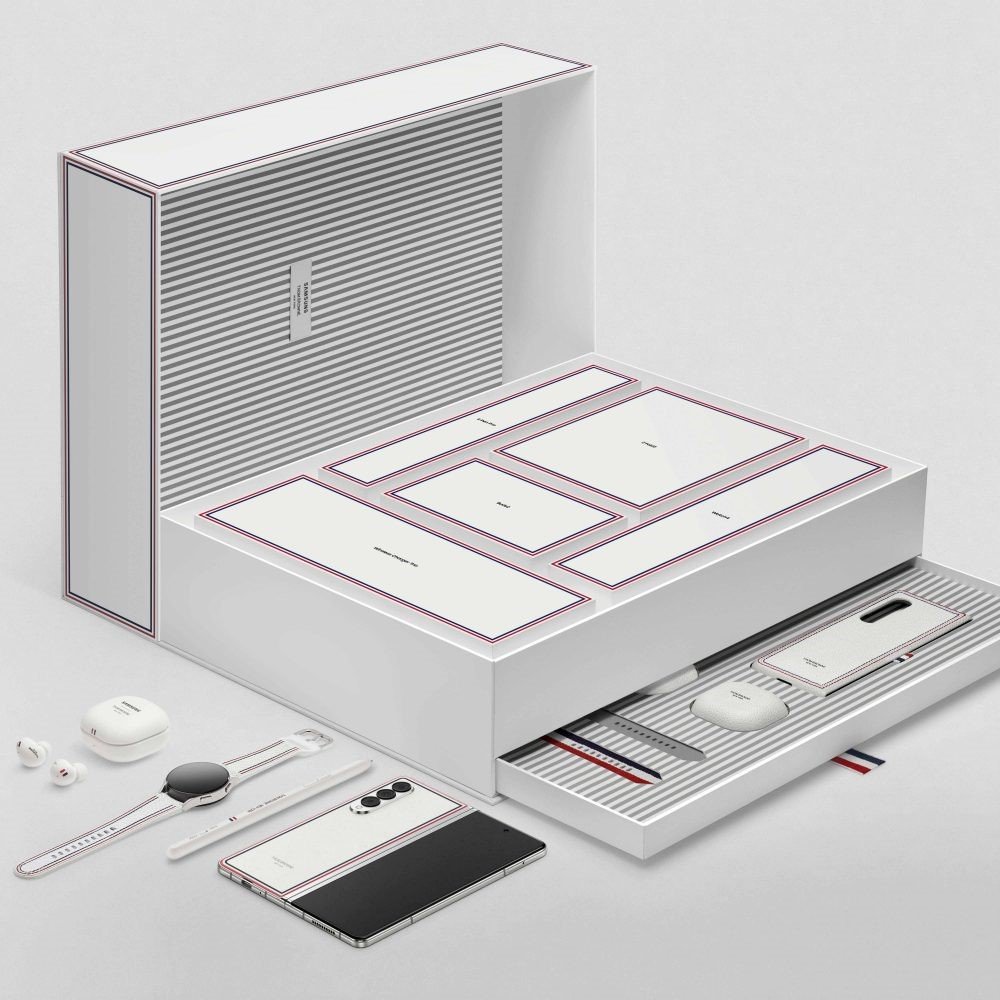 Z Fold Thom Browne Edition