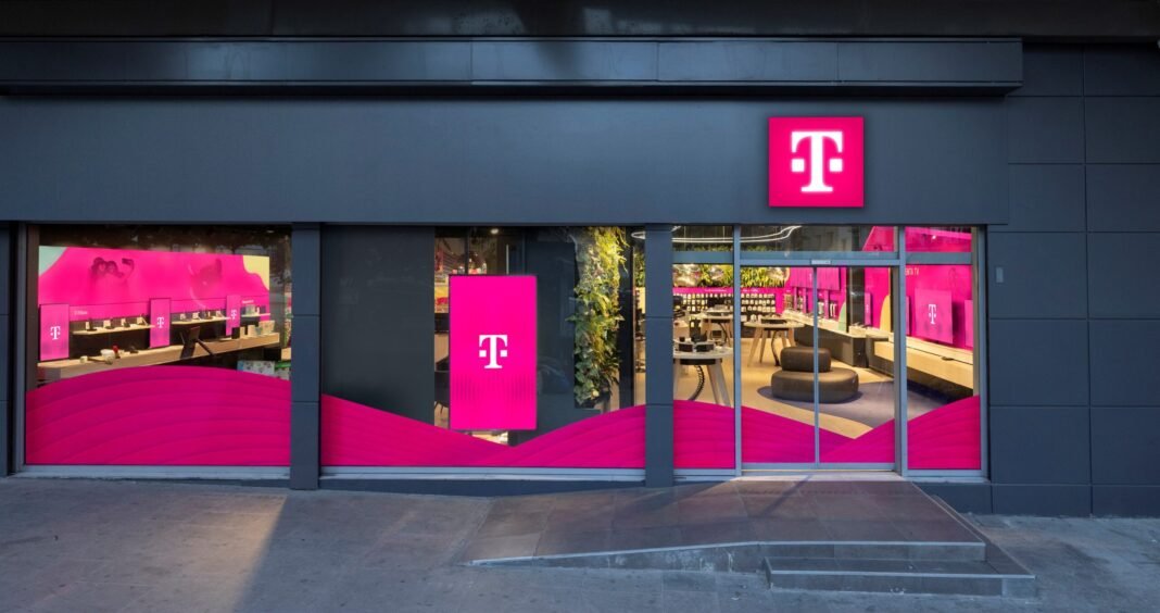 Καταστήματα-telekom:-Αναβαθμισμένη-ψηφιακή-εμπειρία,-καινοτομία-και-άμεση-εξυπηρέτηση Καταστήματα-telekom:-Αναβαθμισμένη-ψηφιακή-εμπειρία,-καινοτομία-και-άμεση-εξυπηρέτηση