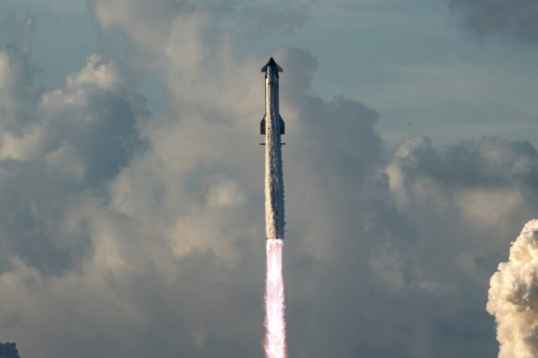 starship:-Η-spacex-πέτυχε-την-πρώτη-πτήση-σε-τροχιά-του-γιγαντιαίου-πυραύλου