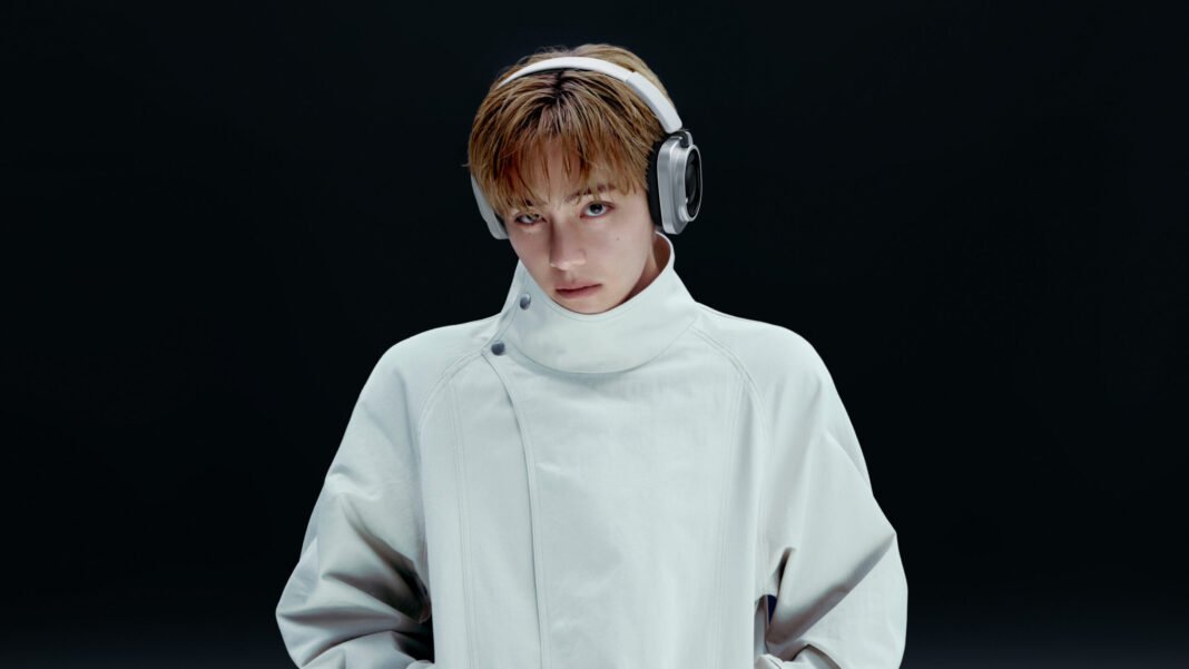 Η-nothing-παρουσίασε-τα-nothing-headphone-(1)-pro