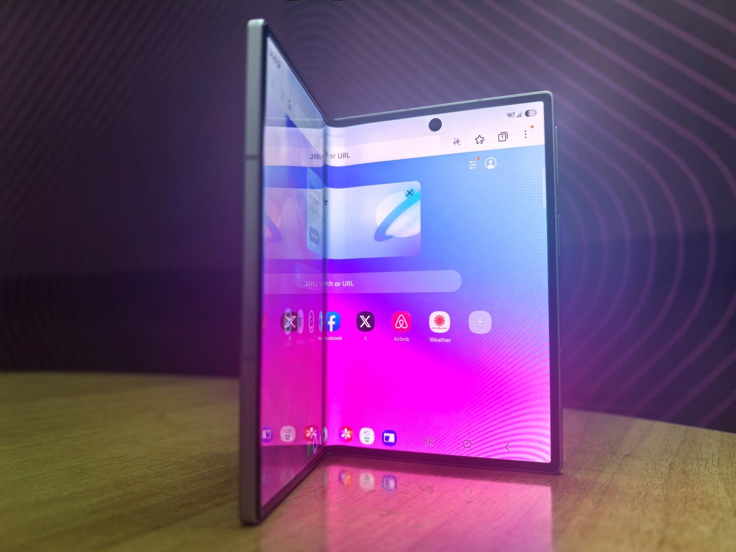 Samsung Galaxy Z Fold 8