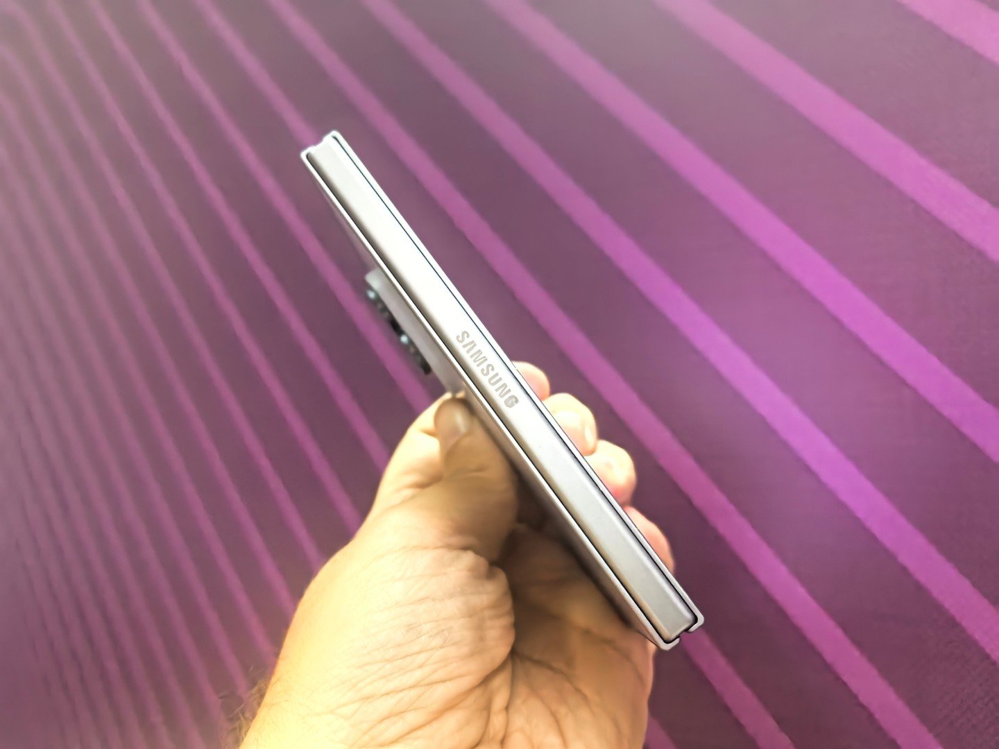 Samsung Galaxy Z Fold 8