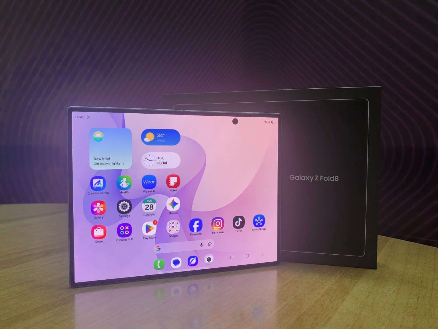 Samsung Galaxy Z Fold 8