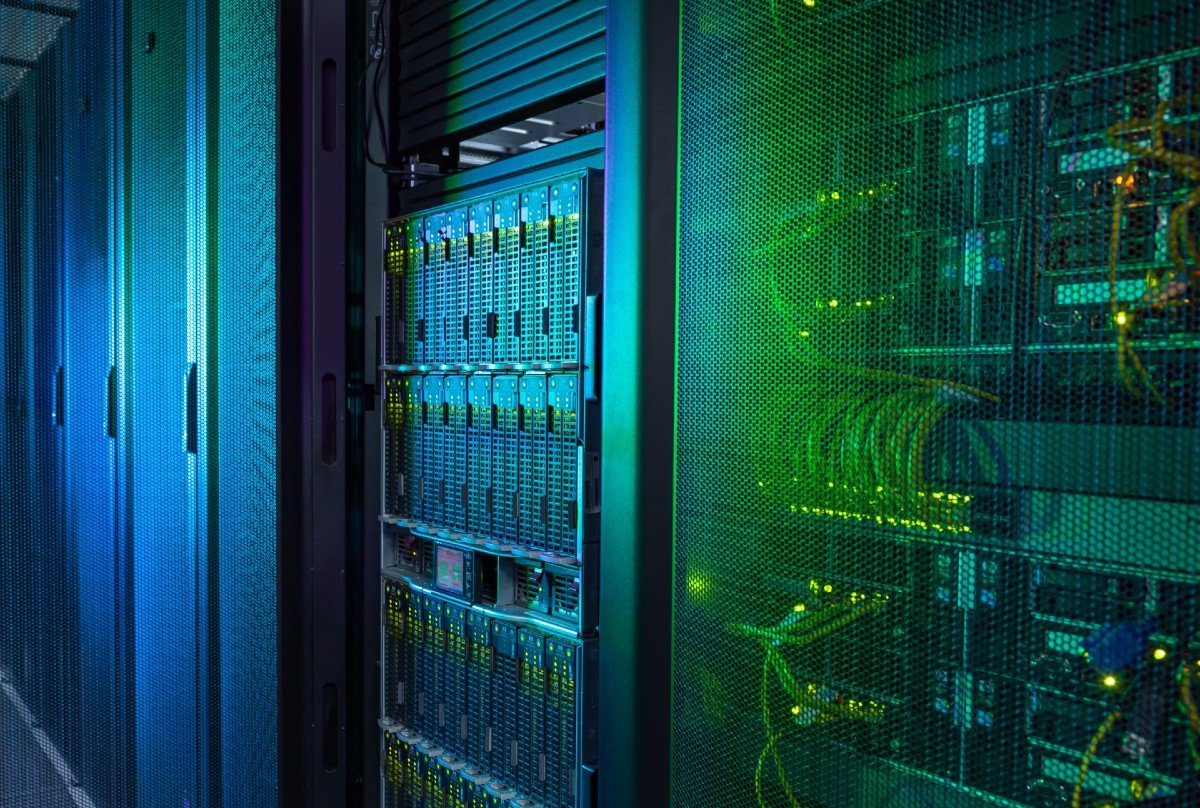 AI data centers: Οι δισεκατομμυριούχοι της τεχνολογίας ρίχνουν εκατομμύρια για να αλλάξουν την κοινή γνώμη