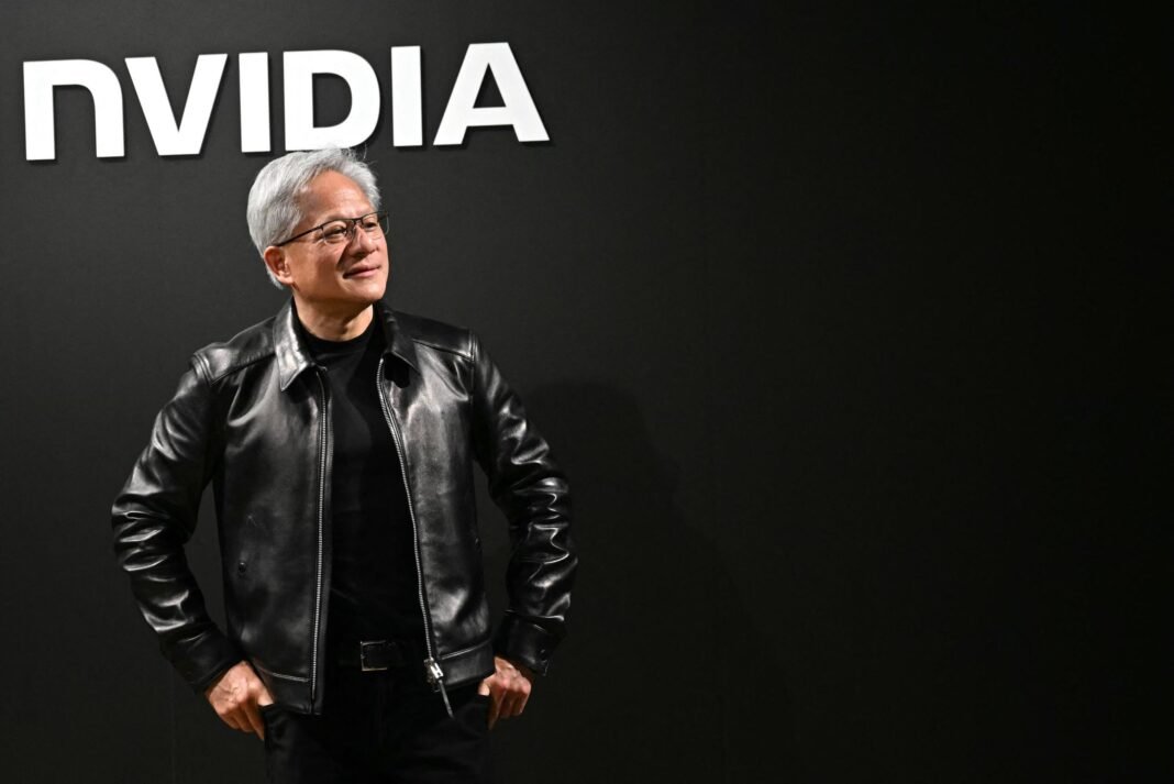 nvidia:-Η-«μάχη»-για-τα-chips-της-ai-–-Πώς-οι-επιχειρήσεις-εξασφαλίζουν-πρόσβαση-στις-πολύτιμες-gpu nvidia:-Η-«μάχη»-για-τα-chips-της-ai-–-Πώς-οι-επιχειρήσεις-εξασφαλίζουν-πρόσβαση-στις-πολύτιμες-gpu