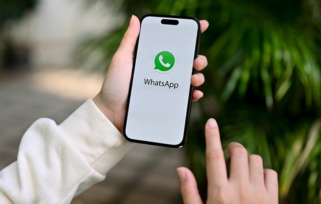 Απάτη-μέσω-whatsapp-με-δήθεν-ψηφοφορία-–-Πώς-να-ελέγξετε-αν-κάποιος-έχει-πρόσβαση-στον-λογαριασμό-σας