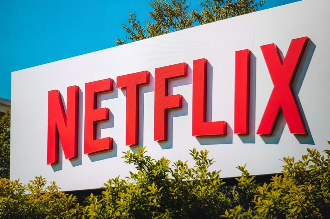 netflix:-«Εξαϋλώθηκαν»-135-δισ.-δολάρια-από-την-αξία-της-–-Τι-φοβάται-η-wall-street